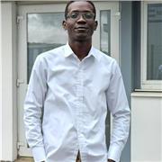 Doctorant en Droit, je propose des cours de soutien dans la science juridique à quiconque y rencontre des difficultés.